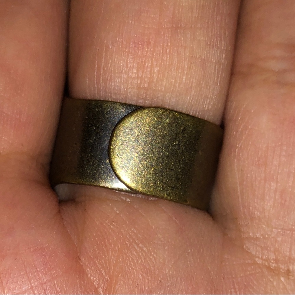 Gorgeous Green Gemstone Large Statement Ring - Ad… - image 4